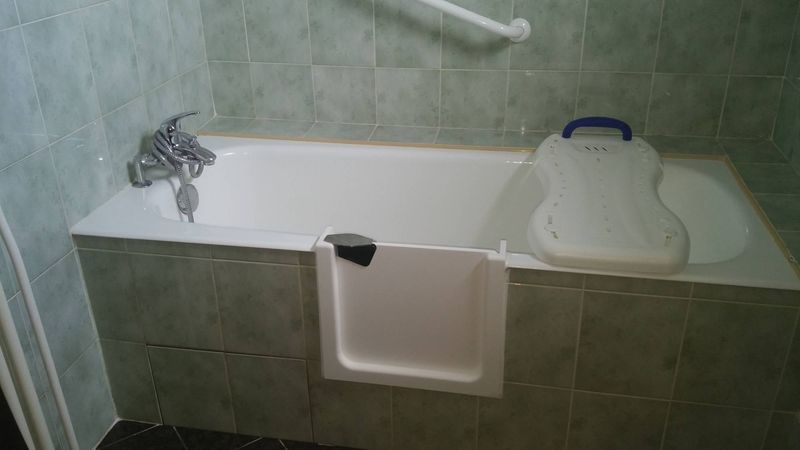 baignoire à porte pays basque