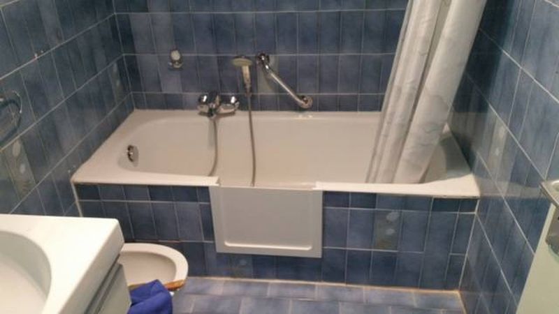 ouverture de baignoire avec portillon anti éclaboussures à juan les pins dans les alpes maritimes en région paca