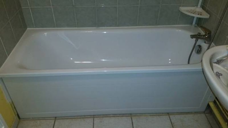 ouverture de baignoire avec portillon anti éclaboussures à six fours les plages dans le var en région paca