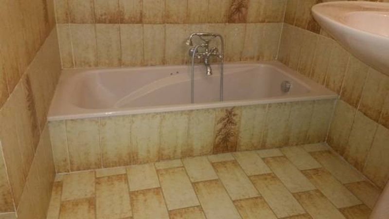 Ouverture de baignoire sans portes à Toulon dans le var en région paca 83000