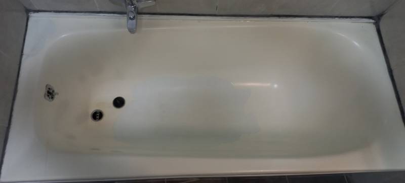 Renovation baignoire par reemaillage au pistolet – Brignoles – Solution Bain V4