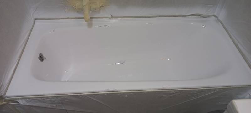 Renovation baignoire par reemaillage au pistolet – Brignoles – Solution Bain V6