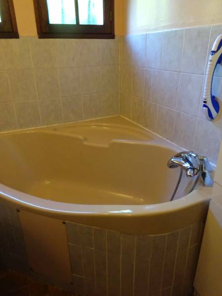 Decoupe de baignoire avec portillon anti eclaboussures la Rochelle 2