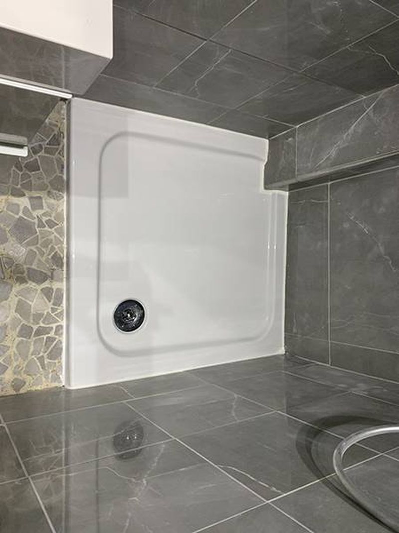 APRES Rénovation d’un bac à douche par coque encastrable à Paris dans le 10ème arrondissement