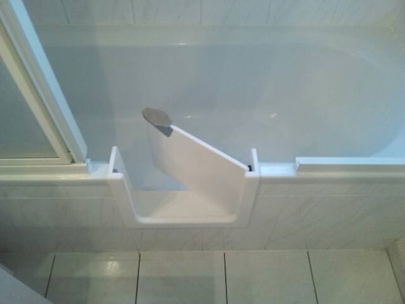 baignoire avec porte