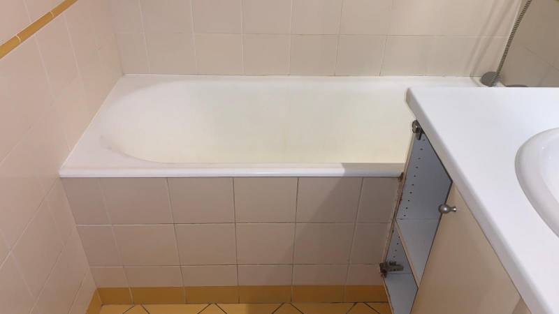 Installation d’une porte étanche sur une baignoire à Bois-Colombes dans les Hauts-de-Seine 92270