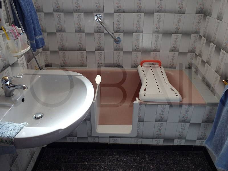 Ouverture latérale de baignoire par Sobain By Renovbain sur Saintes