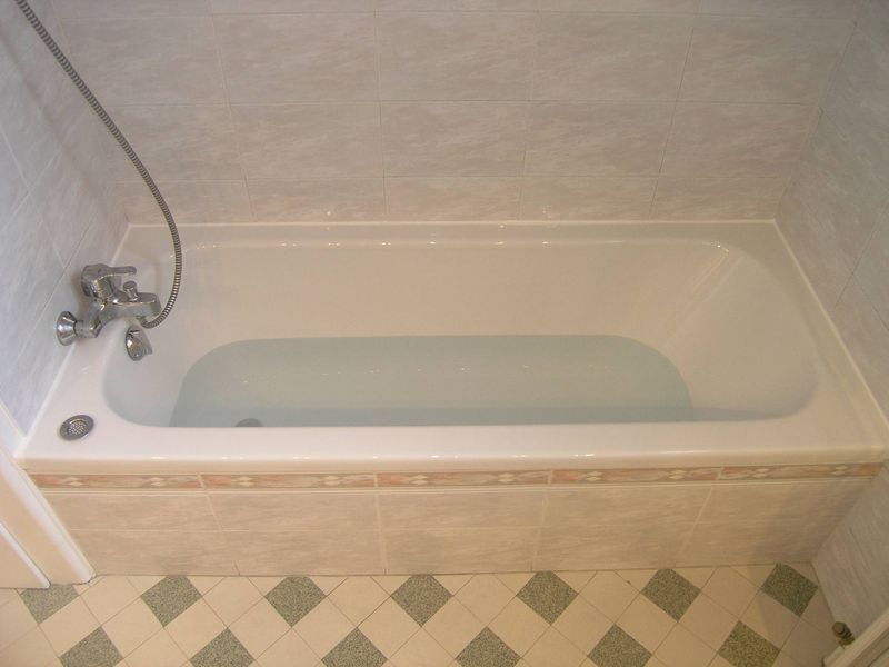 Baignoire acrylique