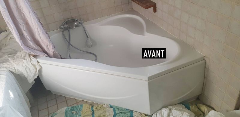 Ouverture de baignoire avec portillon en région PACA.