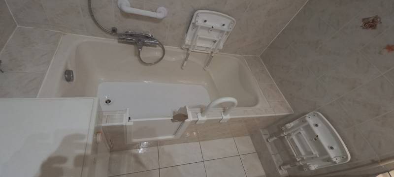 pose porte etancge saint raphael 83700 Solution Bain 3