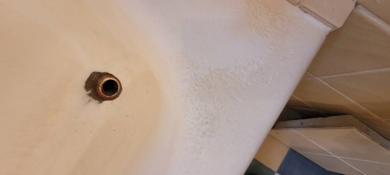 renovation baignoire en fonte avec reemaillage a la mole 83310-3
