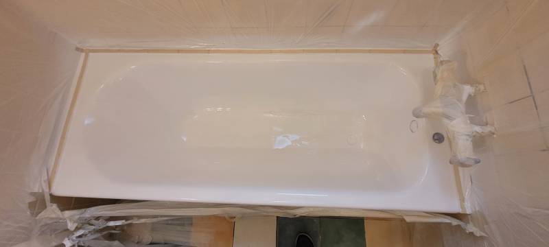 renovation baignoire en fonte avec reemaillage a la mole 83310-4