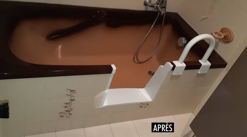 Faciliter l'accès à sa baignoire grâce à une ouverture.
